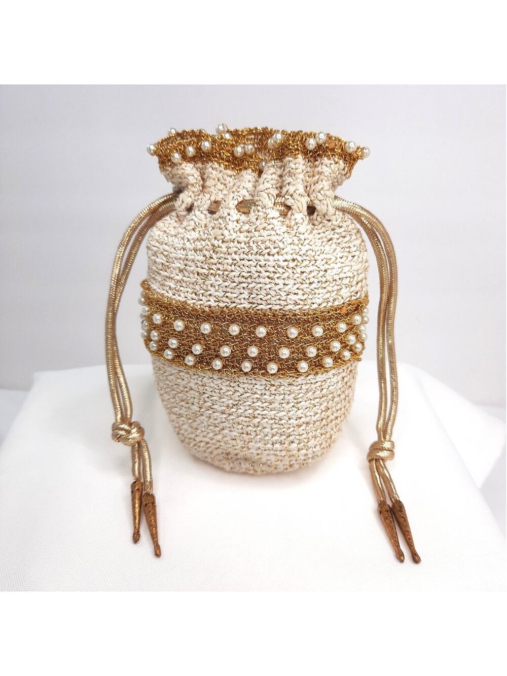 Vintage Pearl Beaded Satchel Drawstring Purse Golden Threads Brass Tassels Knit